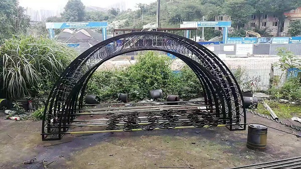 铁艺花架造型生产